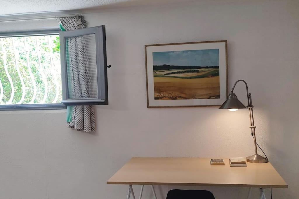 Studio 28M2 Climatise,Wifi, Proche Des Calanques,Plages La Ciotat Luaran gambar