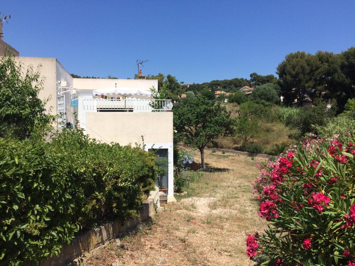Studio 28M2 Climatise,Wifi, Proche Des Calanques,Plages La Ciotat Luaran gambar