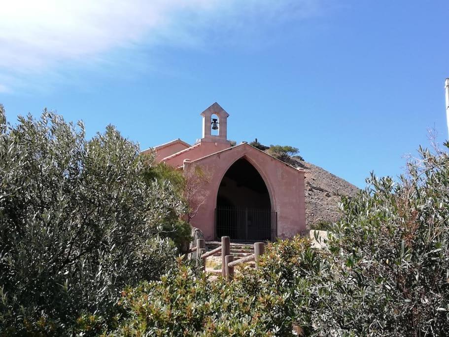 Studio 28M2 Climatise,Wifi, Proche Des Calanques,Plages La Ciotat Luaran gambar